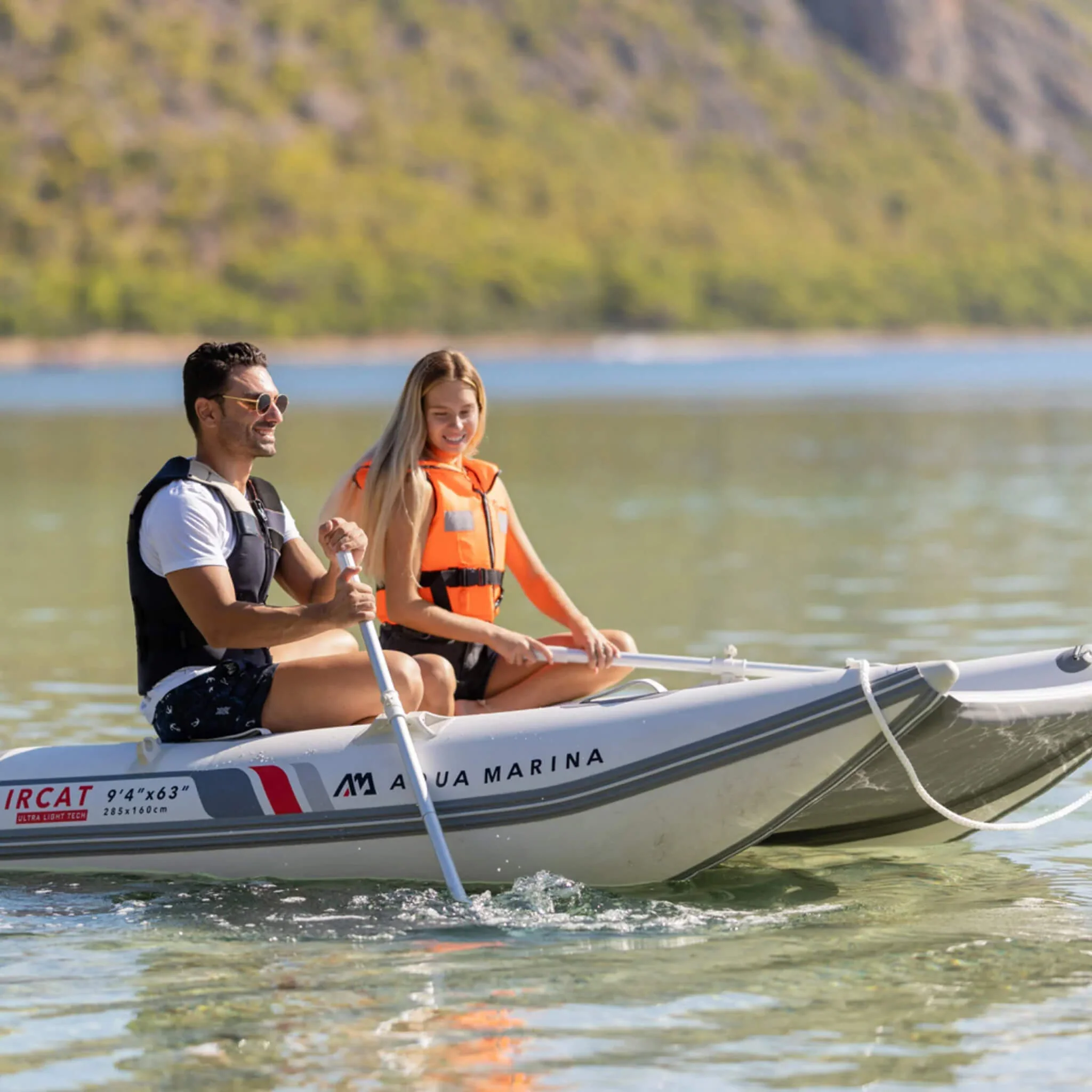 Aqua Marina Aircat 11FT 5-Person High-Speed Inflatable Catamaran With DWF Air Deck [BT-AC335] (SAK10650) - Image 10
